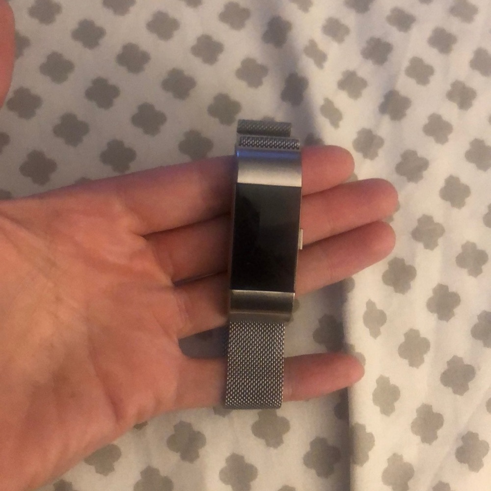 Fit Bit Charge 2 - Picture 5 of 7